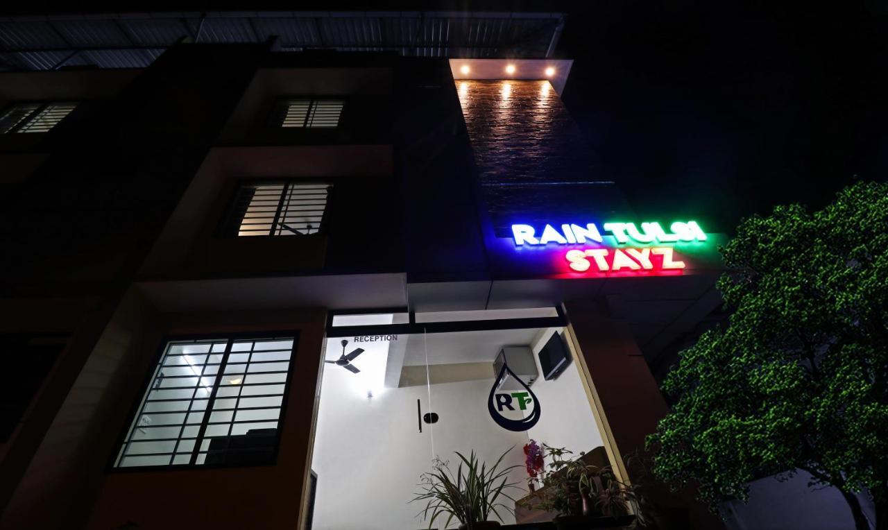 Itsy Hotels Rain Tulsi Stayz, Palarivattom Junction Kochi 外观 照片